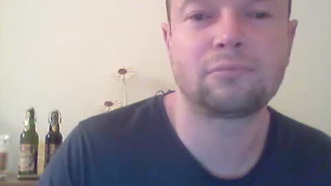 Snapshot of nick1990b chatting on 02.25.25 nick1990b online show from 02.25.25
