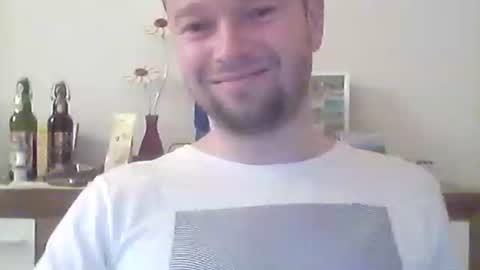 Snapshot of nick1990b chatting on 02.28.25 nick1990b online show from 02.28.25