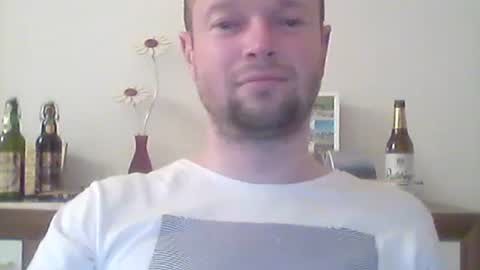 Snapshot of nick1990b chatting on 03.01.25 nick1990b online show from 03.01.25