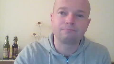 Snapshot of nick1990b chatting on 03.02.25 nick1990b online show from 03.02.25