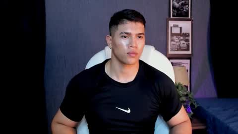 nick fenix online show from 09.17.25