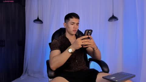 nick fenix online show from 04.22.26