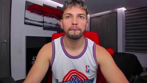 Nick Klaus online show from 12.04.24