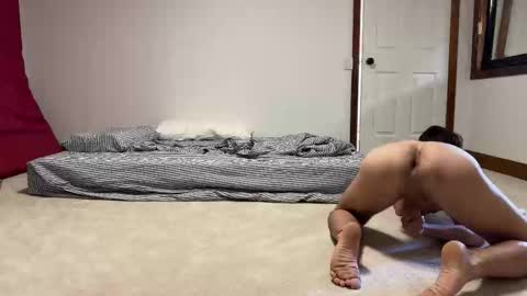 Snapshot of nick_throw_ chatting on 10.15.25 nick_throw_ online show from 10.15.25