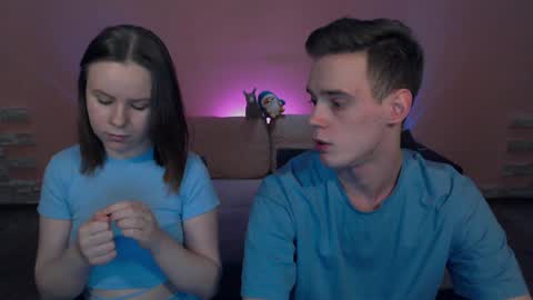 Snapshot of nickandmolly chatting on 12.07.24 nick and molly online show from 12.07.24