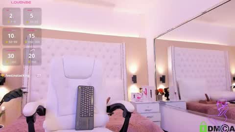 nickky online show from 11.19.25