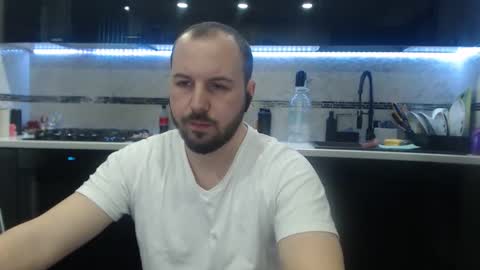 Snapshot of nickolas22 chatting on 02.11.26 Julian online show from 02.11.26