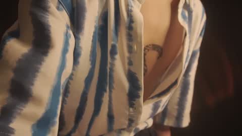 Nicky Neal online show from 02.04.25