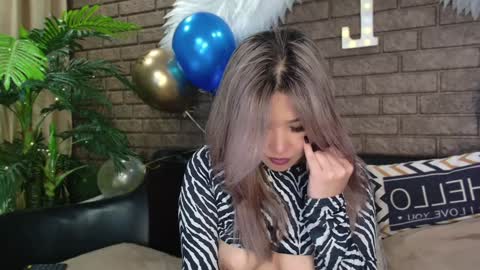 Snapshot of nicky_owl chatting on 12.05.24 Today is my 41st birthday And in 2 hours Im waiting for you on the stream Stock up on tokens and a good mood Nicky online show from 12.05.24