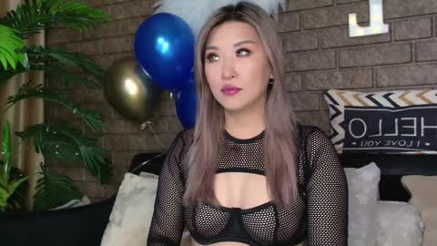 Snapshot of nicky_owl chatting on 12.12.24 Today is my 41st birthday And in 2 hours Im waiting for you on the stream Stock up on tokens and a good mood Nicky online show from 12.12.24