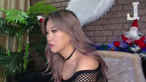 Snapshot of nicky_owl chatting on 01.06.25 Today is my 41st birthday And in 2 hours Im waiting for you on the stream Stock up on tokens and a good mood Nicky online show from 01.06.25