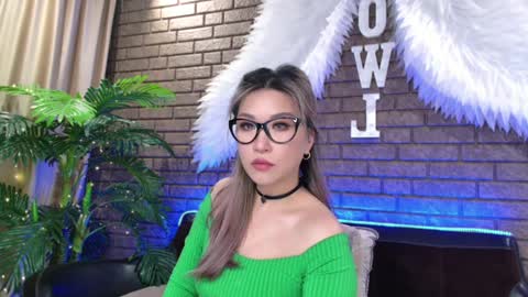 Snapshot of nicky_owl chatting on 02.03.25 Today is my 41st birthday And in 2 hours Im waiting for you on the stream Stock up on tokens and a good mood Nicky online show from 02.03.25