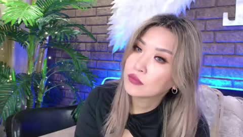 Snapshot of nicky_owl chatting on 03.09.25 Today is my 41st birthday And in 2 hours Im waiting for you on the stream Stock up on tokens and a good mood Nicky online show from 03.09.25
