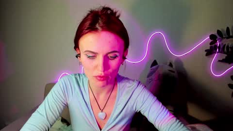 Snapshot of nicky_weekends chatting on 12.09.24 Nicky Weekends online show from 12.09.24