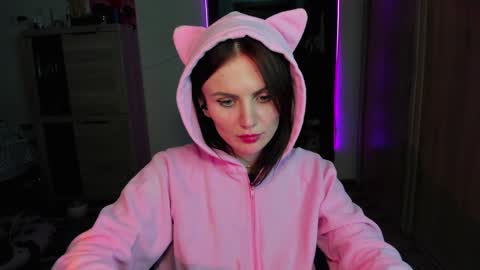 Snapshot of nicky_weekends chatting on 02.08.25 Nicky Weekends online show from 02.08.25