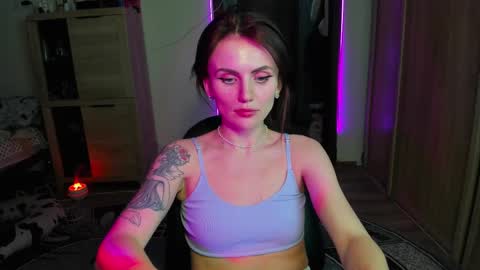 Snapshot of nicky_weekends chatting on 02.10.25 Nicky Weekends online show from 02.10.25