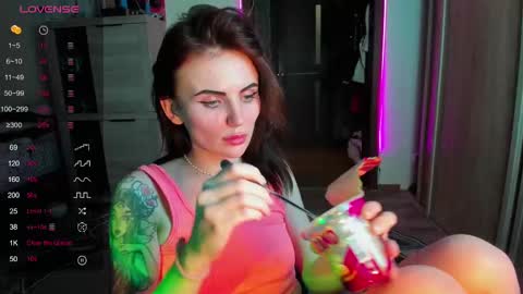 Snapshot of nicky_weekends chatting on 02.24.25 Nicky Weekends online show from 02.24.25