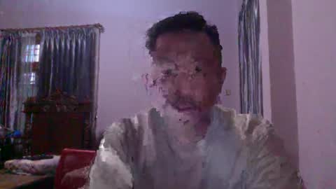 Snapshot of nickyang75 chatting on 12.18.24 nickyang75 online show from 12.18.24
