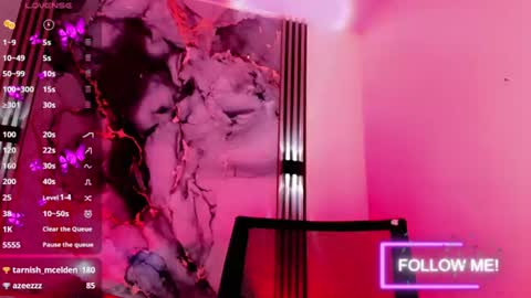 Snapshot of nickynoa chatting on 06.11.26 Nicky online show from 06.11.26