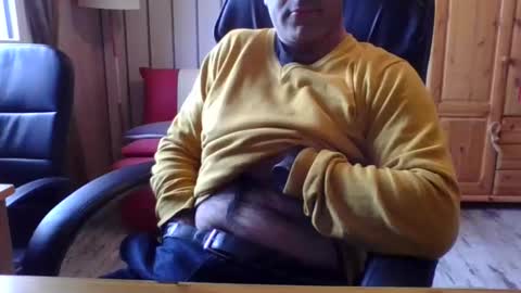 nico82_fr online show from 11.14.25