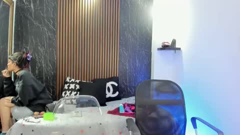 Snapshot of nico_blaze22 chatting on 05.19.26 Nico online show from 05.19.26