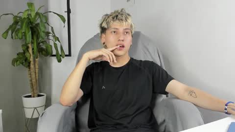 Nico  online show from 10.27.25