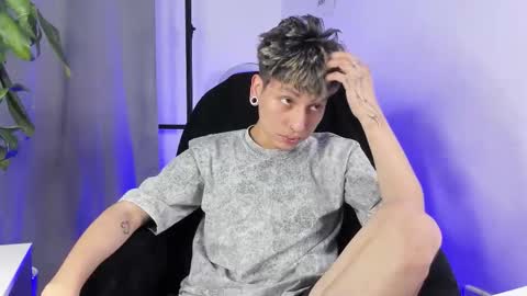 Nico  online show from 12.18.25