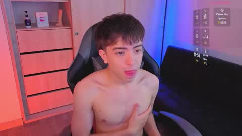 Nicolas online show from 10.27.25