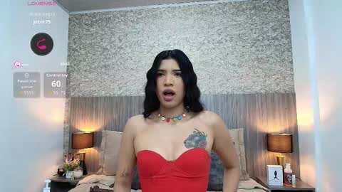 Nicol Alvarez online show from 01.06.26