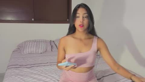 Snapshot of nicol_banner chatting on 11.26.25 nicol_banner online show from 11.26.25