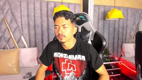 Nicolai online show from 01.12.26