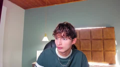 Snapshot of nicolasferrer18 chatting on 11.09.25 nicolasferrer18 online show from 11.09.25