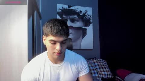 Snapshot of nicolasmuscle chatting on 06.05.26 Andres online show from 06.05.26