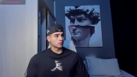Snapshot of nicolasmuscle chatting on 06.28.26 Andres online show from 06.28.26