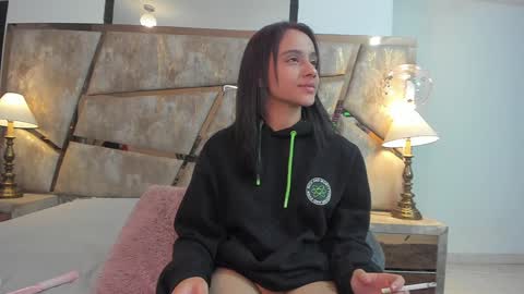 nicole online show from 12.23.24