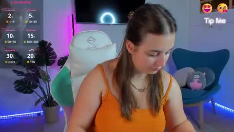 Snapshot of nicole_de_lux chatting on 07.31.26 Nicole De Lux online show from 07.31.26