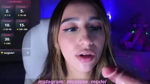 Nicole online show from 09.11.25