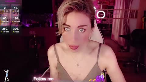 Nicole online show from 04.18.26