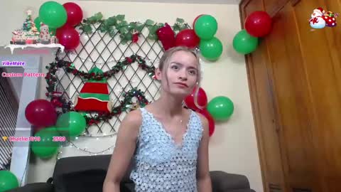 Nicole Santana online show from 12.27.24