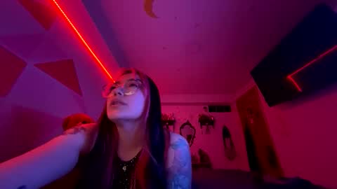 Nicole online show from 03.21.26