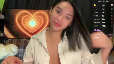 Snapshot of nicolecellini chatting on 04.04.26 NICOLE online show from 04.04.26