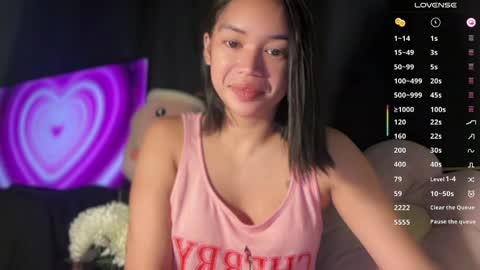 Snapshot of nicolecellini chatting on 04.05.26 NICOLE online show from 04.05.26