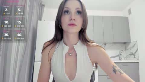 nicoledolla online show from 10.12.25