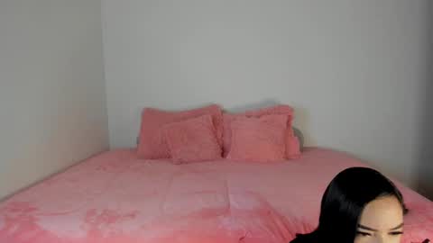Snapshot of nicolefluffypussy chatting on 10.05.25 Nicole jaymes online show from 10.05.25