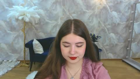 Snapshot of nicolefoxery chatting on 09.28.25 nicolefoxery online show from 09.28.25