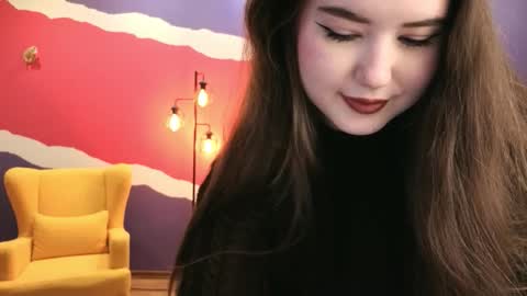 Snapshot of nicolefoxery chatting on 10.03.25 nicolefoxery online show from 10.03.25