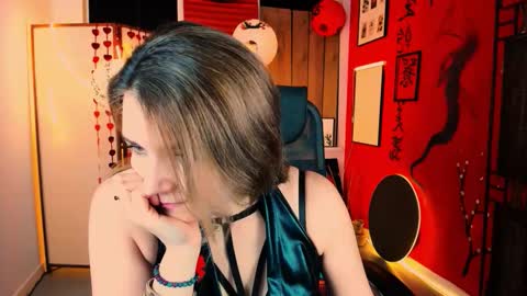 nicolehits online show from 02.15.26