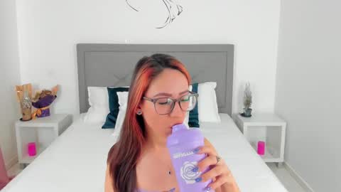 nicoleirisxxx online show from 02.01.25