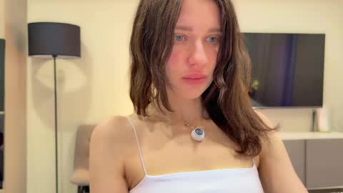 nicolekira online show from 04.03.26