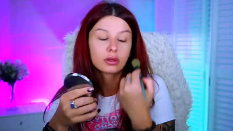 Snapshot of nicolemoonn chatting on 11.05.25 online November 28 from 16 to 20 November 29 from 12 to 20 December 3 and 5 from 12 to 20 December 7 and 8 from 04 to 08 GMT online show from 11.05.25